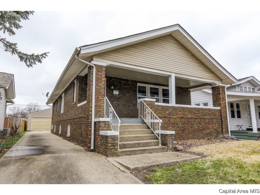 1829 South State Street Springfield, IL 62704 - Photo 1 of 35