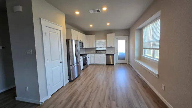 $2,390 | 602 D Pearly Eye Drive, Pflugerville, TX 78660