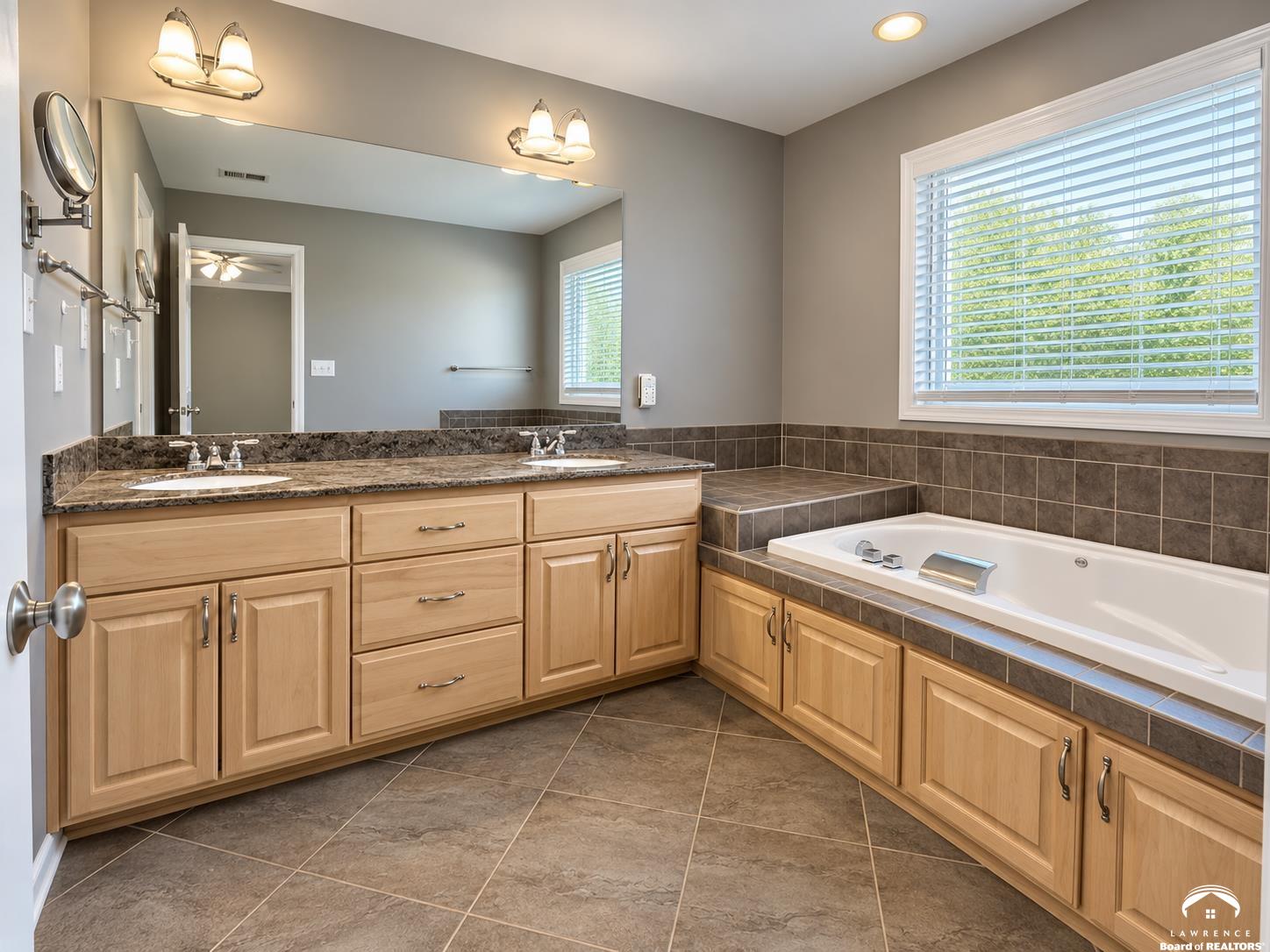 903 North 1464th Road Lawrence, KS 66049 - Photo 26 of 50 Gallery Image 26