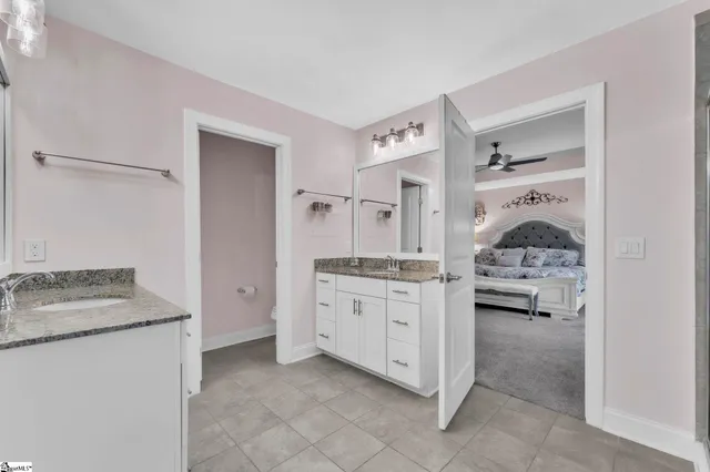 $679,900 | 4 Woodland Chase Court, Simpsonville, SC 29681