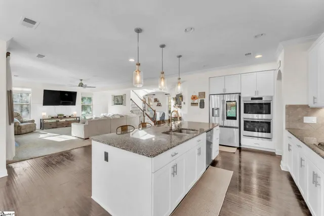 $679,900 | 4 Woodland Chase Court, Simpsonville, SC 29681