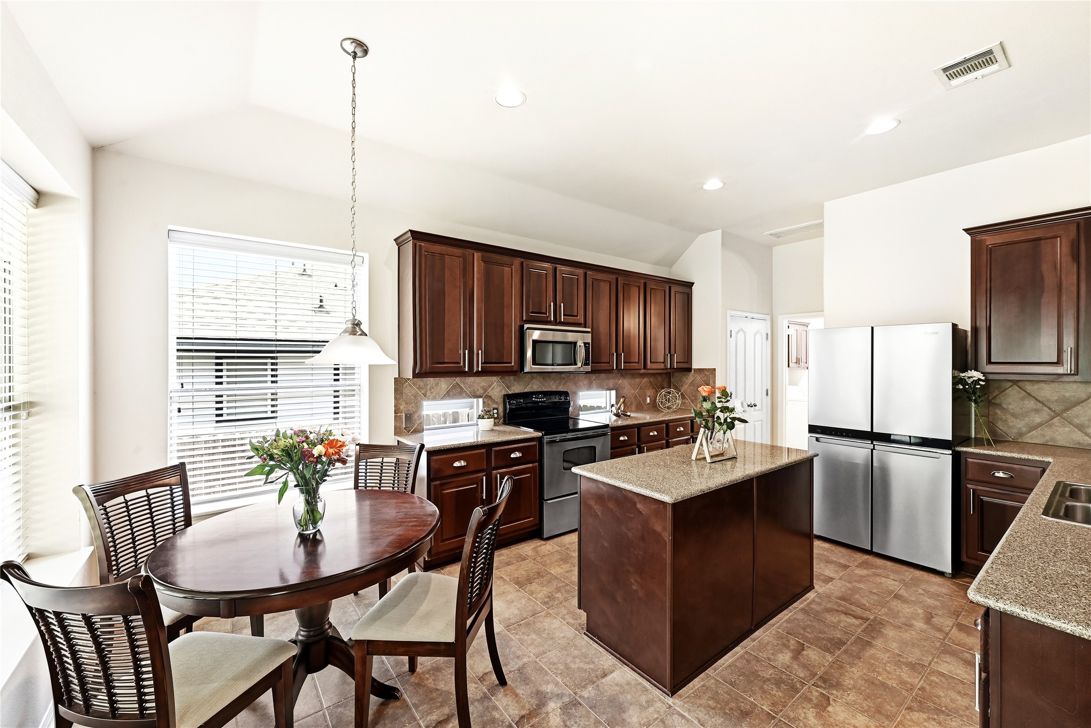 2214 Yellow Bird Trail Austin, TX 78734 - Photo 5 of 40