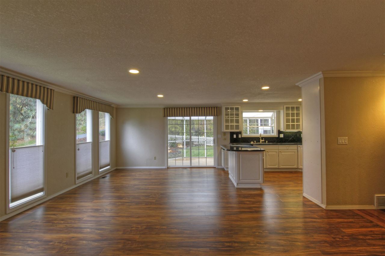 13821 South Murphy Road Cheney, WA 99004 - Photo 4 of 20