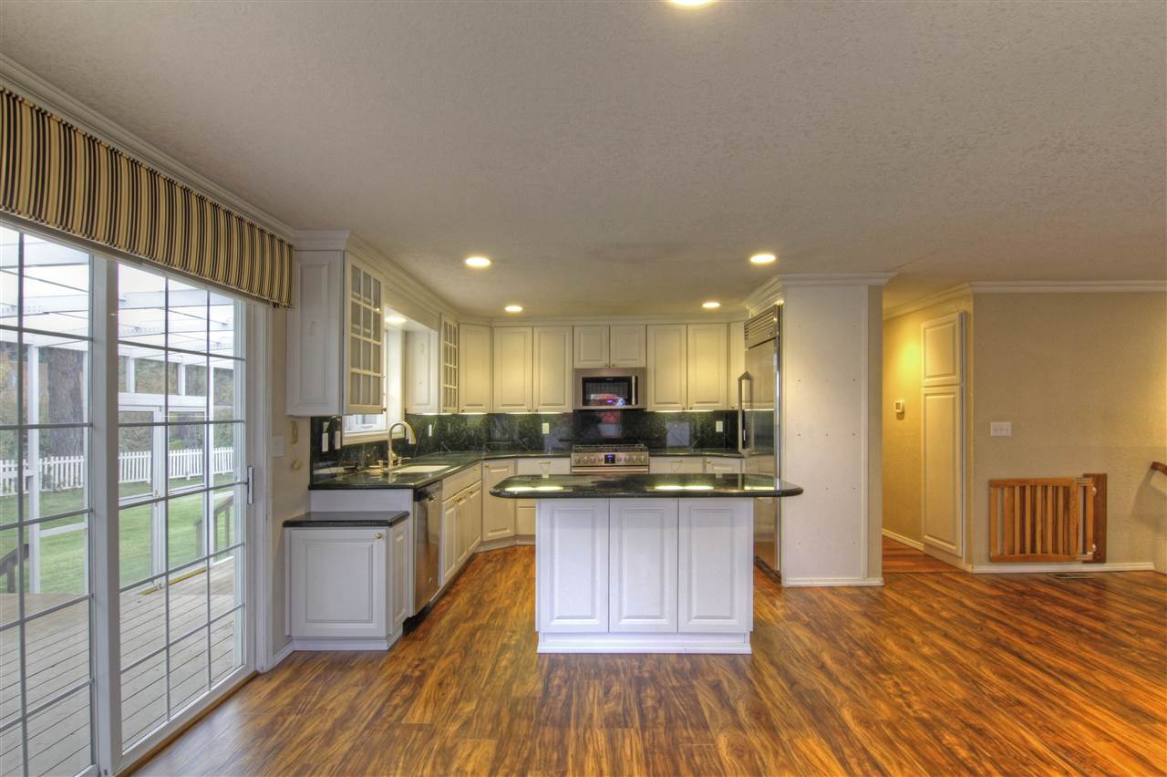 13821 South Murphy Road Cheney, WA 99004 - Photo 5 of 20