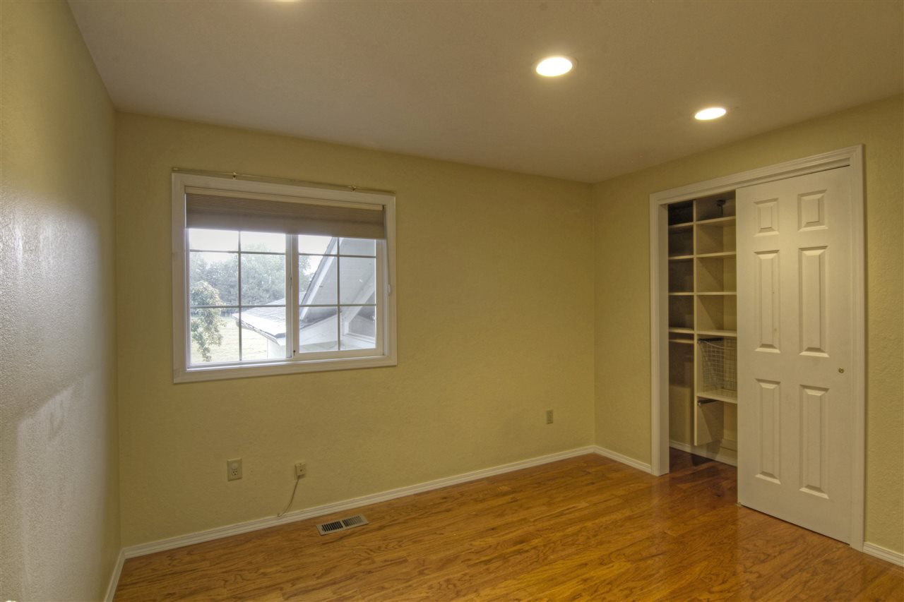 13821 South Murphy Road Cheney, WA 99004 - Photo 7 of 20