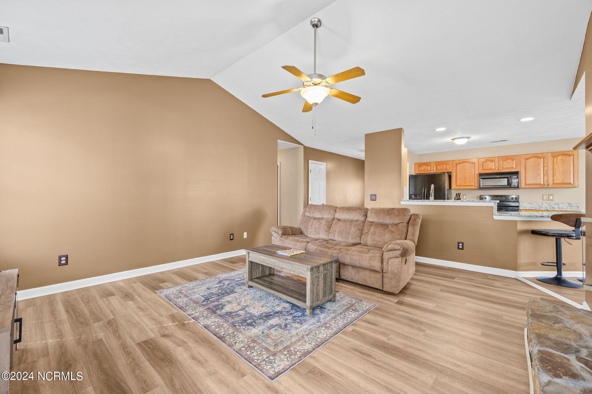 536 Woodberry Circle Raeford, NC 28376 - Photo 12 of 41 25-web-or-mls-6S5A1890
