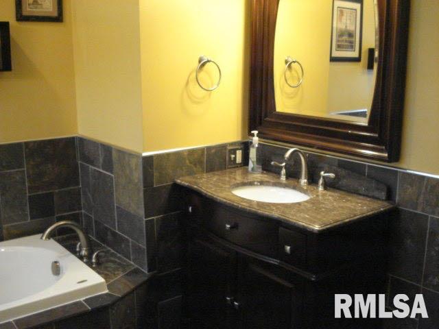 13237 Smith Road Mount Vernon, IL 62864 - Photo 24 of 44
