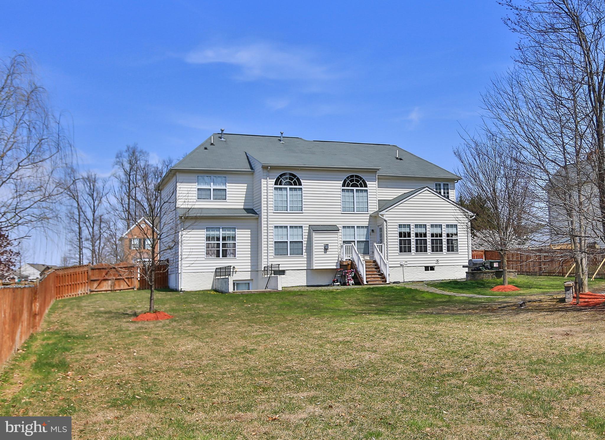13196 Delaney Road Woodbridge, VA 22193 - Photo 27 of 27 Exterior (Rear)