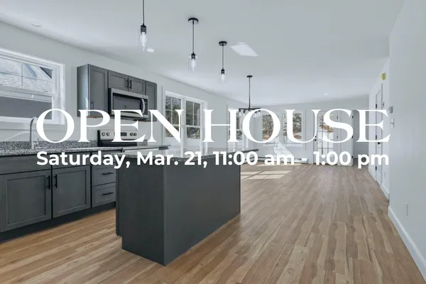 $469,000 | 13 Feldspar Lane, Unit 7, Cumberland Center, ME 04021