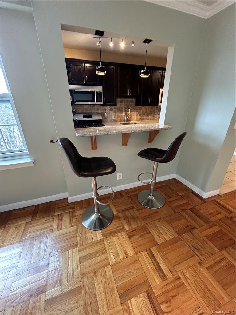 220 Pelham Road, Unit 5C New Rochelle, NY 10805 - Photo 7 of 31