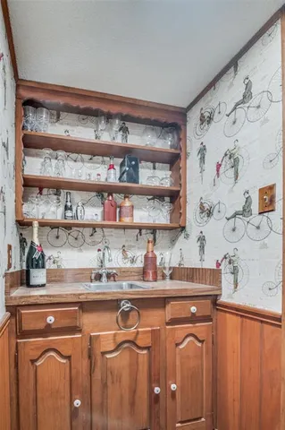 $1,749,900 | 6555 Dartbrook Drive, Dallas, TX 75254