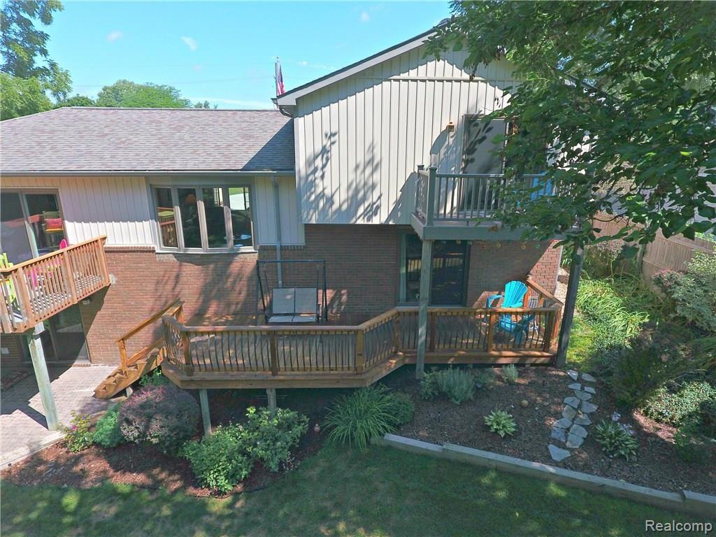 3318 24 Mile Road Utica, MI 48316 - Photo 9 of 34 j24 Mile Rd Back Deck 2.jpg