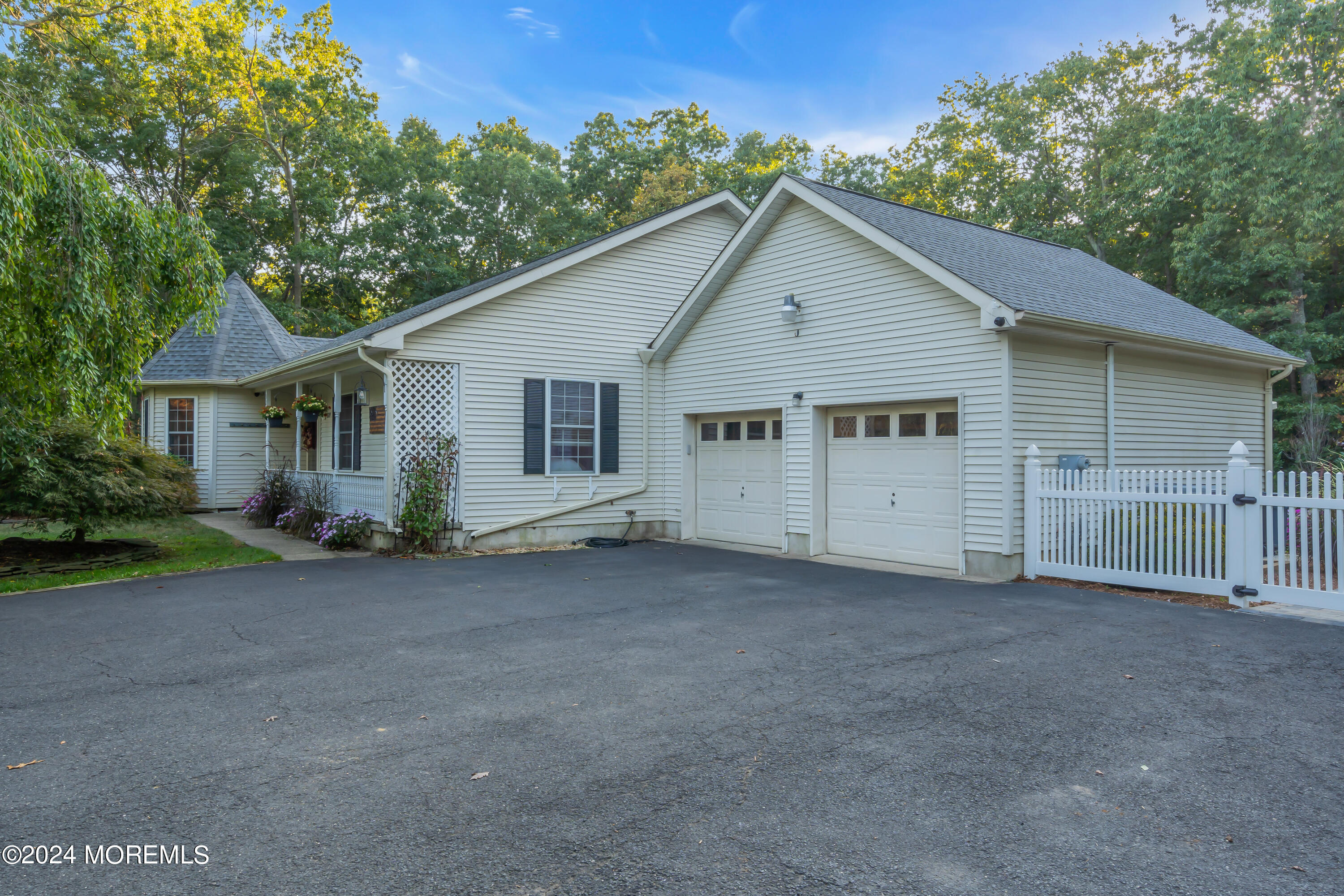 3219 Ridgeway Boulevard Manchester Township, NJ 08759 - Photo 3 of 71 081_dsc00182_838