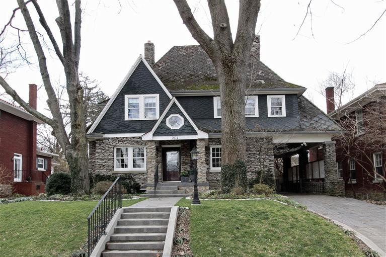 204 Woodspoint Road Lexington, KY 40502 - Photo 2 of 29 Photo 2