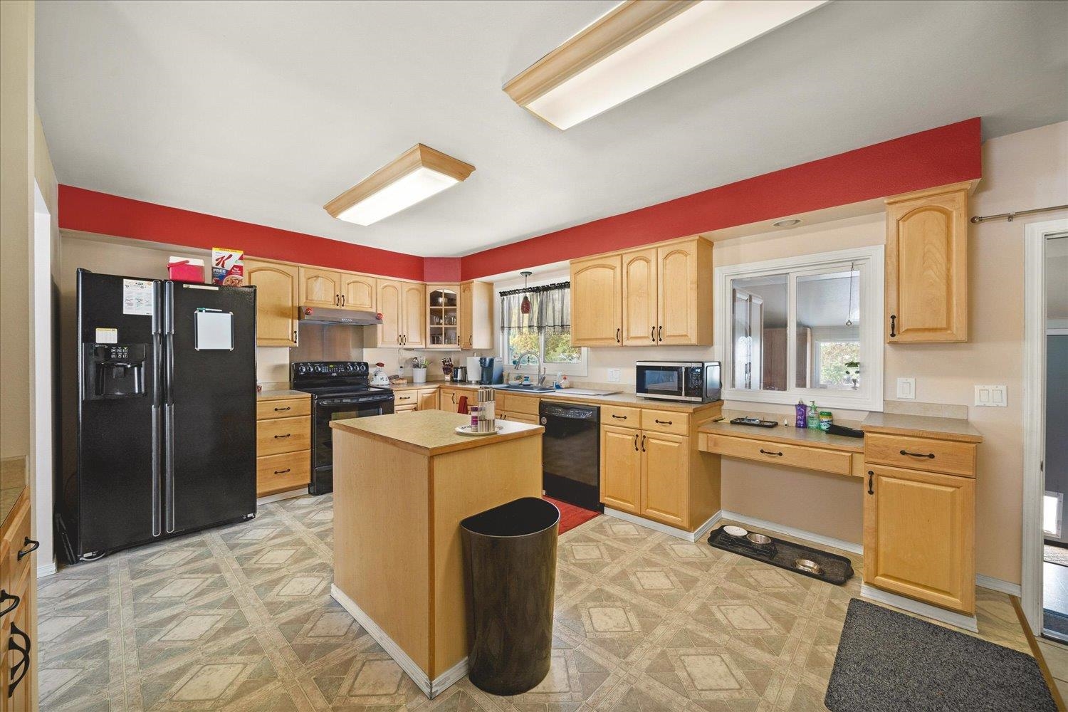 107 North McCabe Road Spokane Valley, WA 99216 - Photo 18 of 40