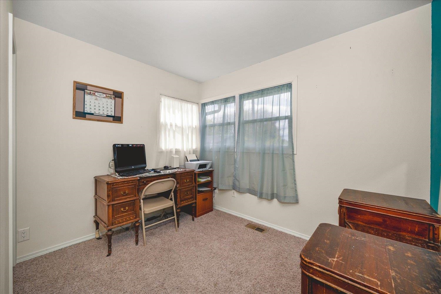 107 North McCabe Road Spokane Valley, WA 99216 - Photo 25 of 40