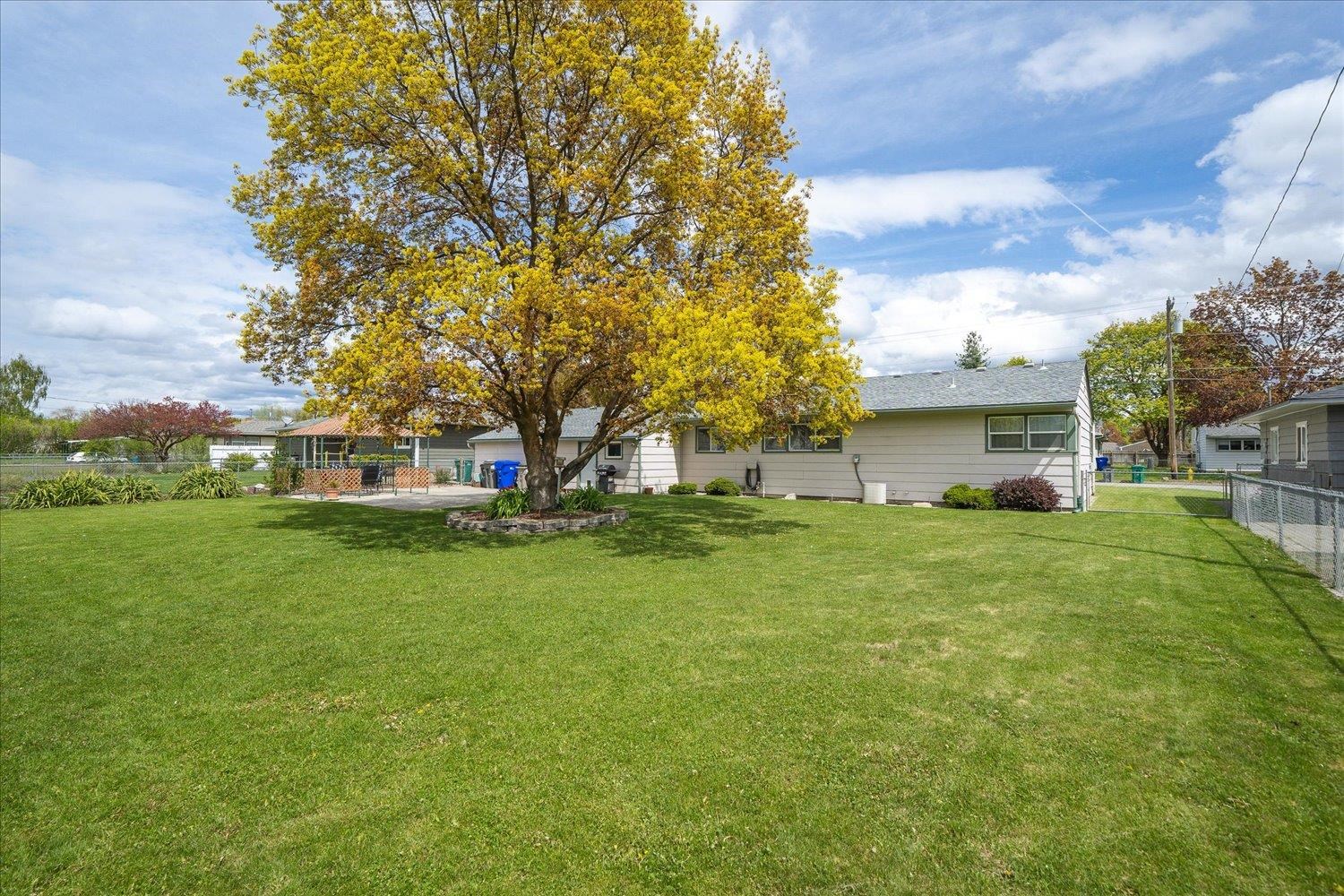 107 North McCabe Road Spokane Valley, WA 99216 - Photo 34 of 40