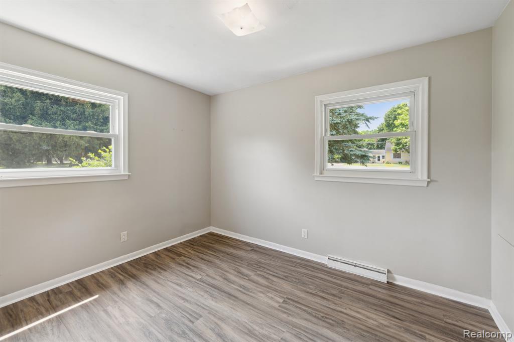 15501 Turner Road Lansing, MI 48906 - Photo 11 of 31