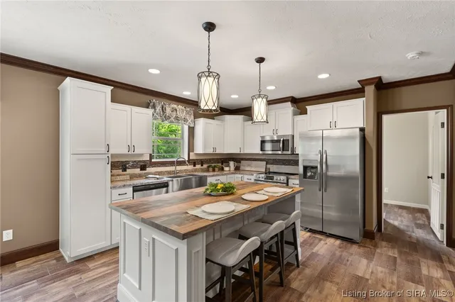 $325,000 | 6136 Fairview Road, Taswell, IN 47175