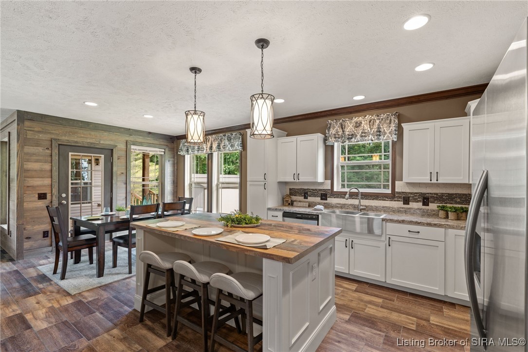 6136 Fairview Road Taswell, IN 47175 - Photo 12 of 41