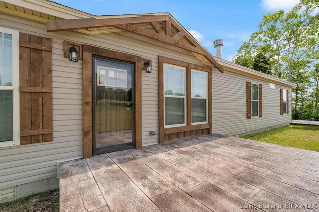 $325,000 | 6136 Fairview Road, Taswell, IN 47175