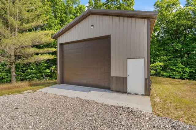 $325,000 | 6136 Fairview Road, Taswell, IN 47175