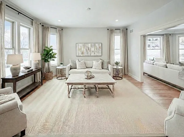 $1,099,900 | 885 Geneva Road, St. Charles, IL 60174