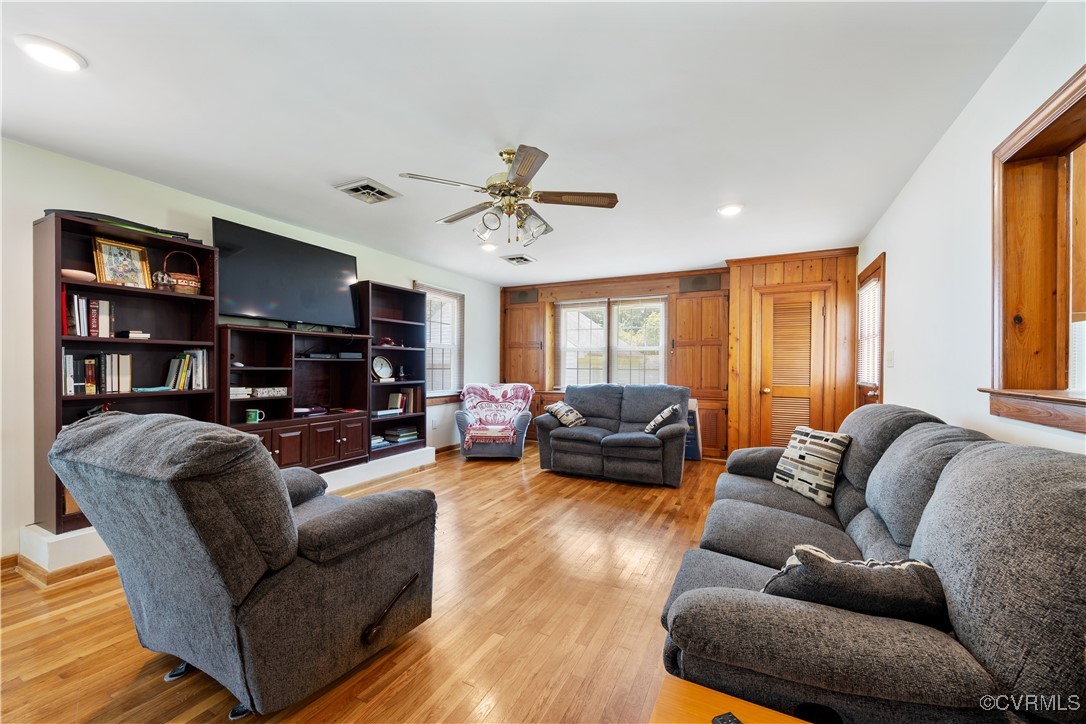 1918 Dodson Road Petersburg, VA 23805 - Photo 17 of 41 Gallery Image 17