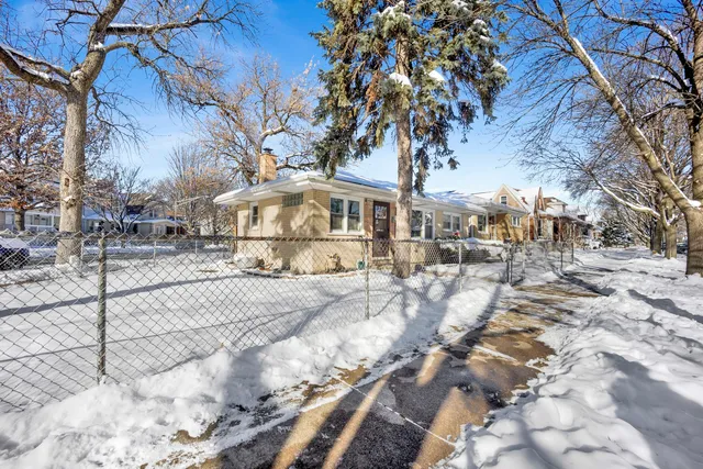 $399,900 | 5360 North Lynch Avenue, Chicago, IL 60630