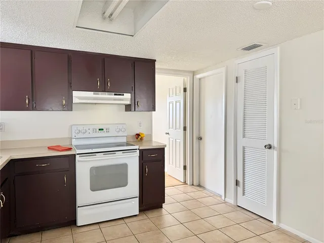 $205,000 | 12804 Kellywood Circle, Hudson, FL 34669