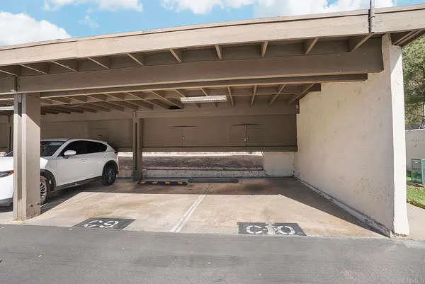 a view of parking area
