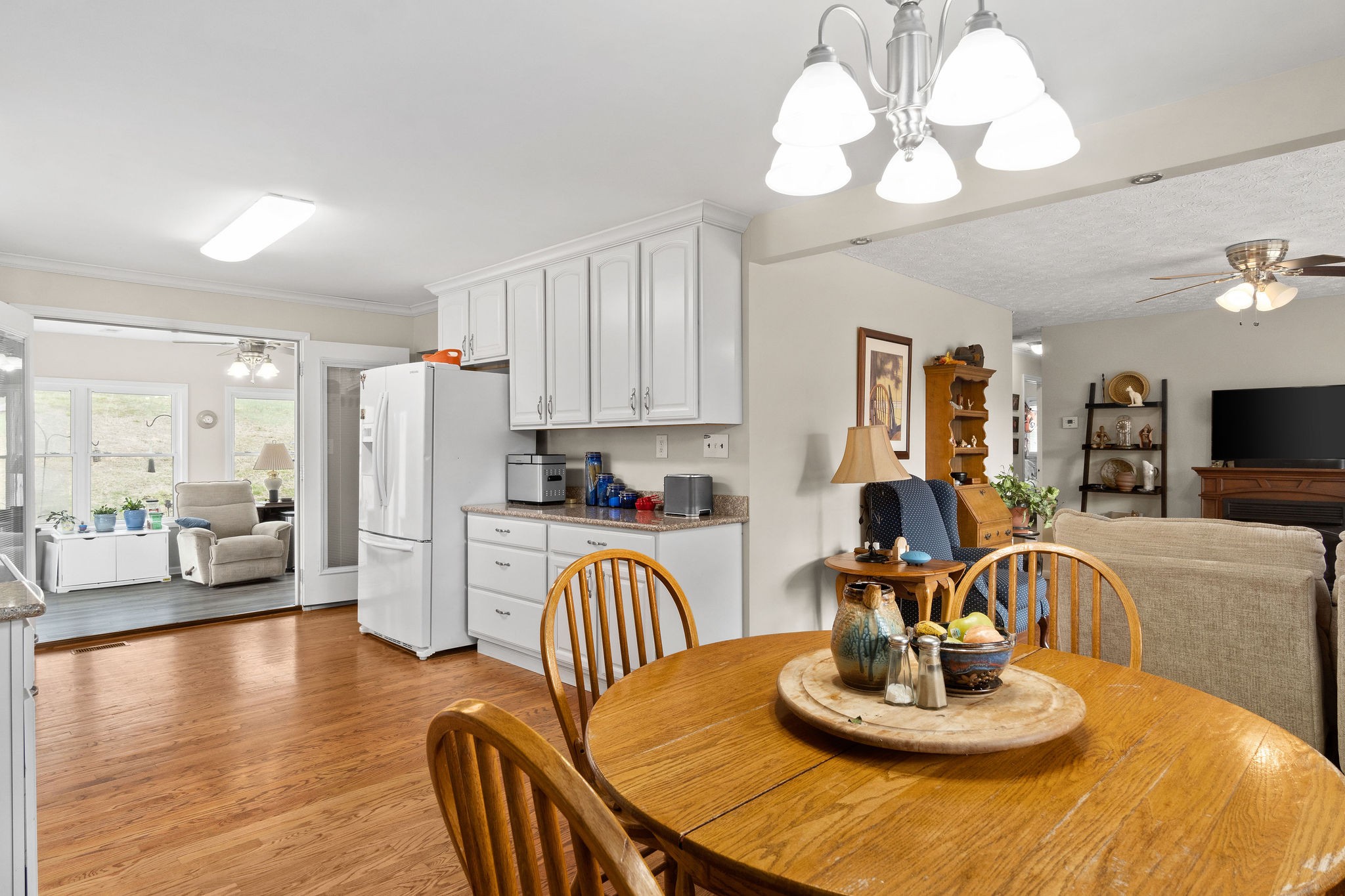 522 Camp Ground Road Erin, TN 37061 - Photo 13 of 36 Gallery Image 13