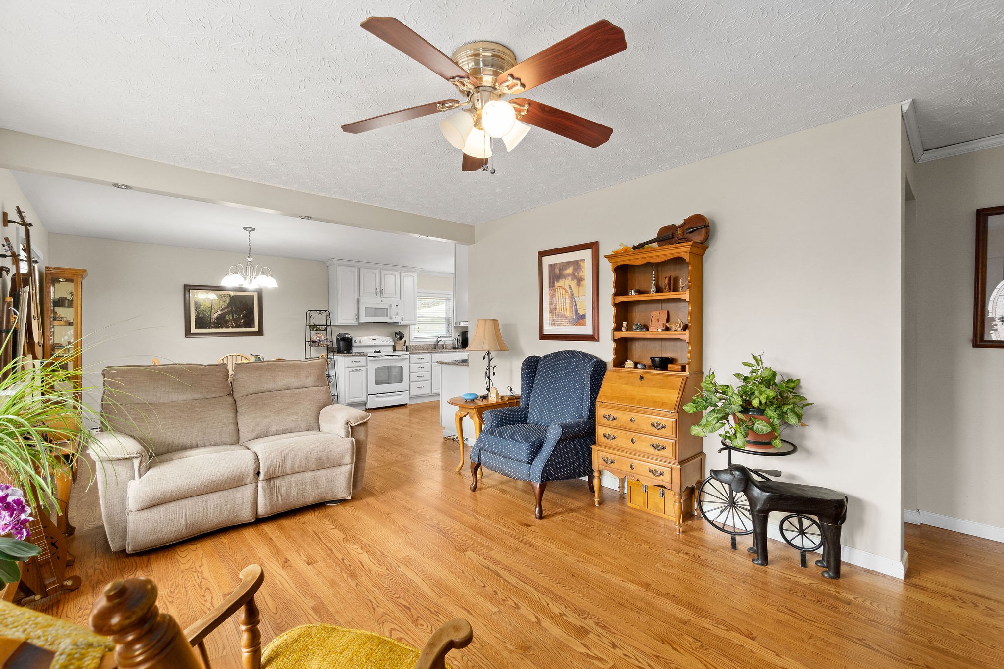 522 Camp Ground Road Erin, TN 37061 - Photo 8 of 36 Gallery Image 8