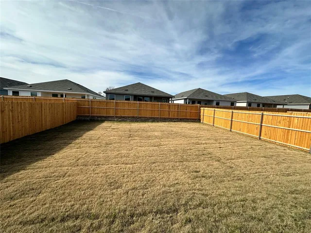 $1,675 | 6804 Haines Drive, Princeton, TX 75407