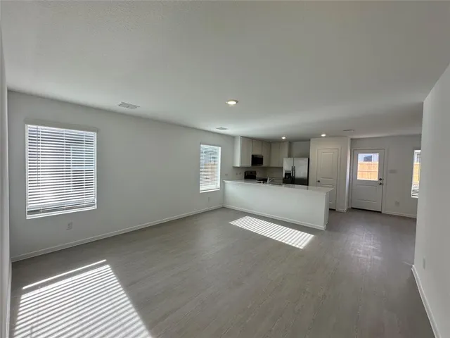 $1,675 | 6804 Haines Drive, Princeton, TX 75407