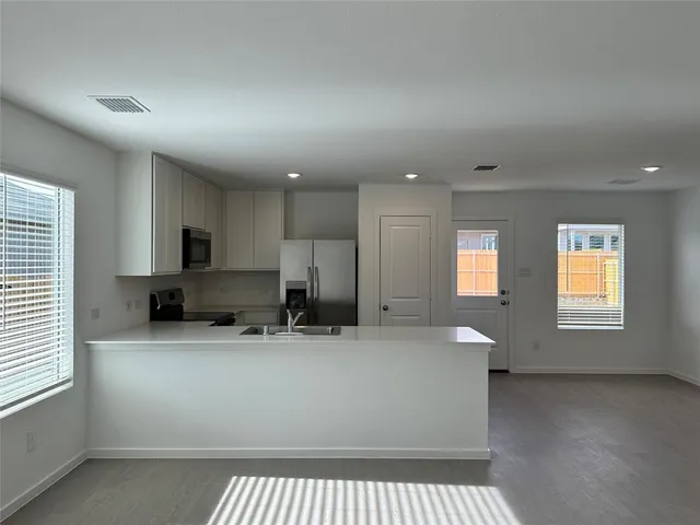 $1,675 | 6804 Haines Drive, Princeton, TX 75407