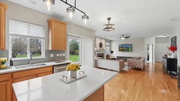 $549,900 | 210 Honeysuckle Street, Bolingbrook, IL 60490