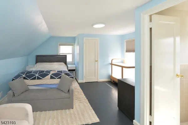 $3,600 | 483 Mt Prospect Avenue, Clifton, NJ 07012