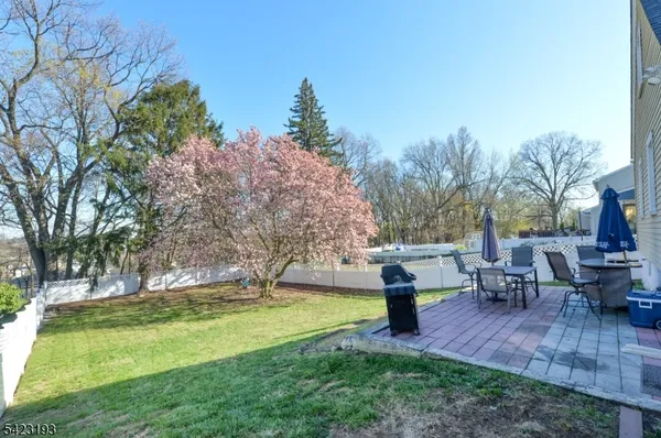 $3,600 | 483 Mt Prospect Avenue, Clifton, NJ 07012