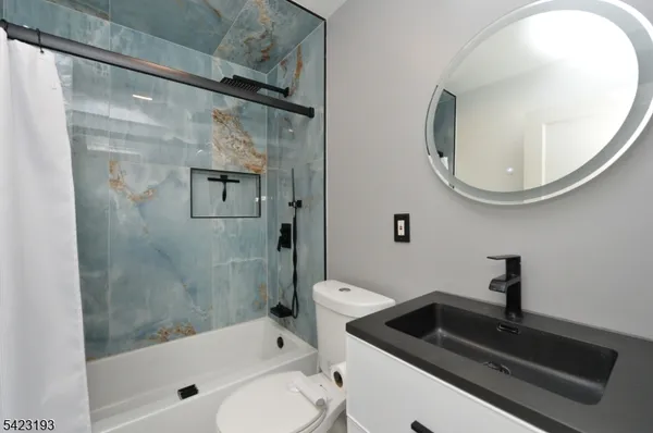 $3,600 | 483 Mt Prospect Avenue, Clifton, NJ 07012