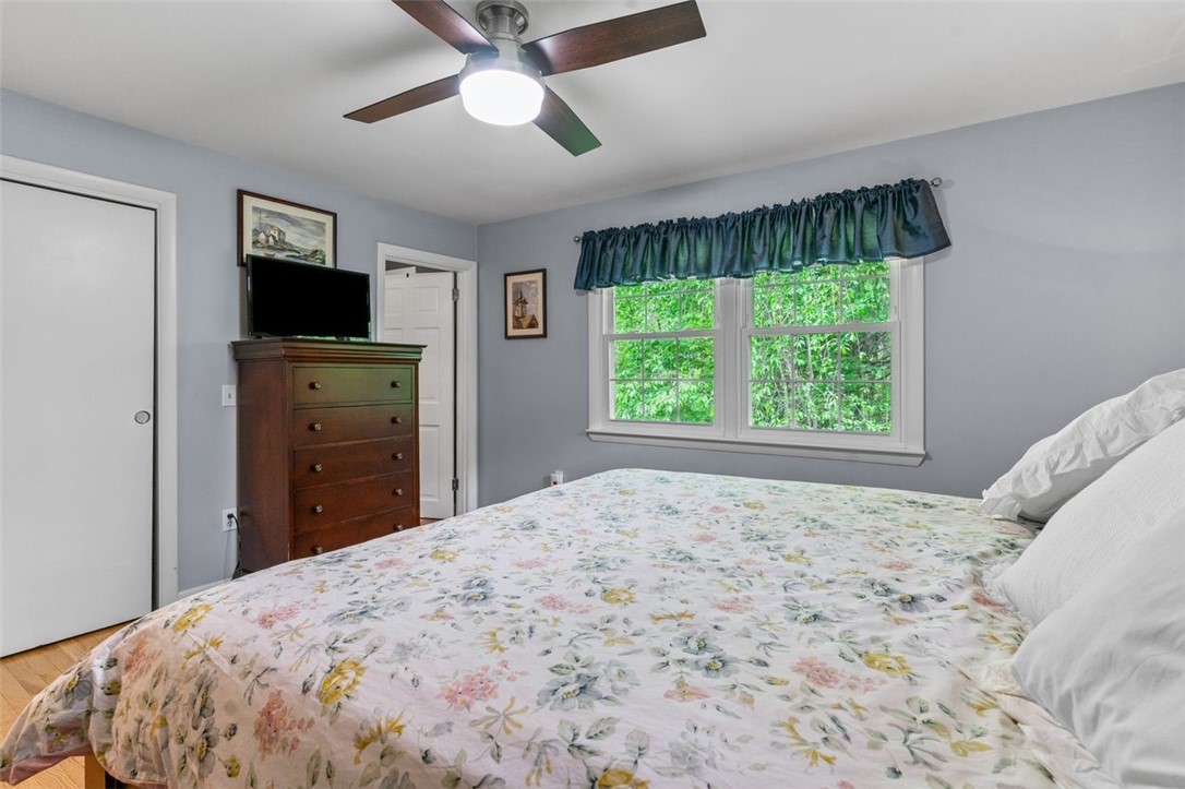 837 Division Road East Greenwich, RI 02818 - Photo 26 of 47 Gallery Image 26