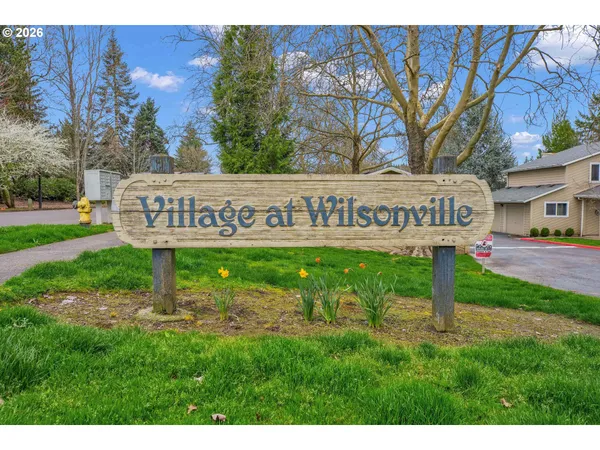 $260,000 | 29750 Southwest Courtside Drive, Unit 1, Wilsonville, OR 97070
