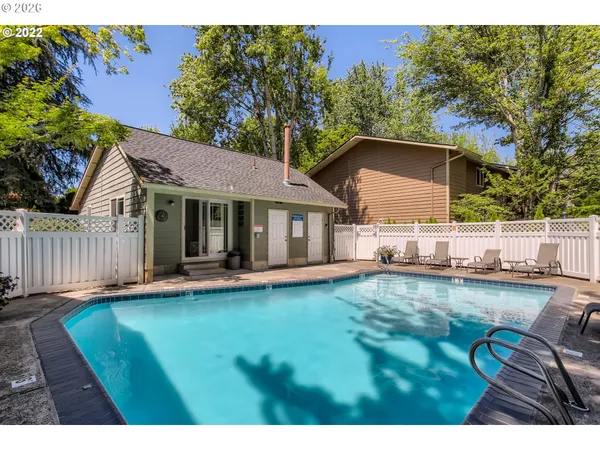 $260,000 | 29750 Southwest Courtside Drive, Unit 1, Wilsonville, OR 97070