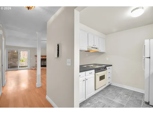 $260,000 | 29750 Southwest Courtside Drive, Unit 1, Wilsonville, OR 97070