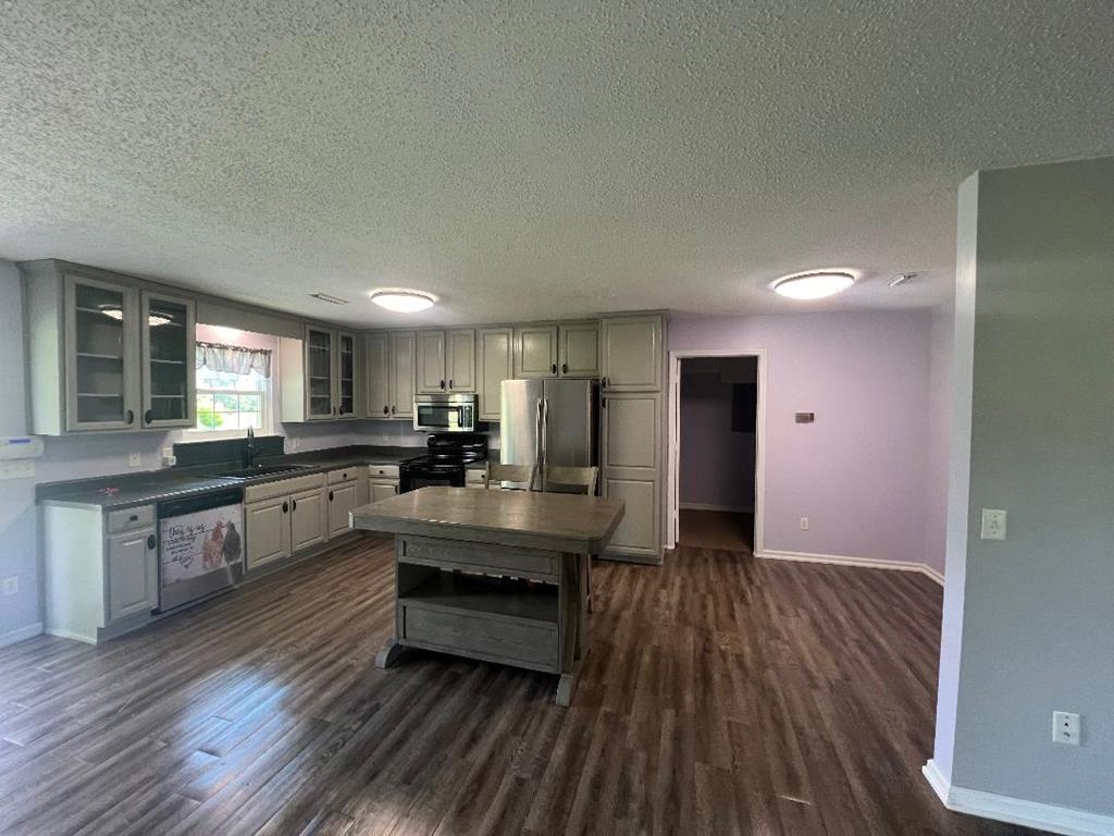 230 Martin Road Slocomb, AL 36375 - Photo 5 of 27