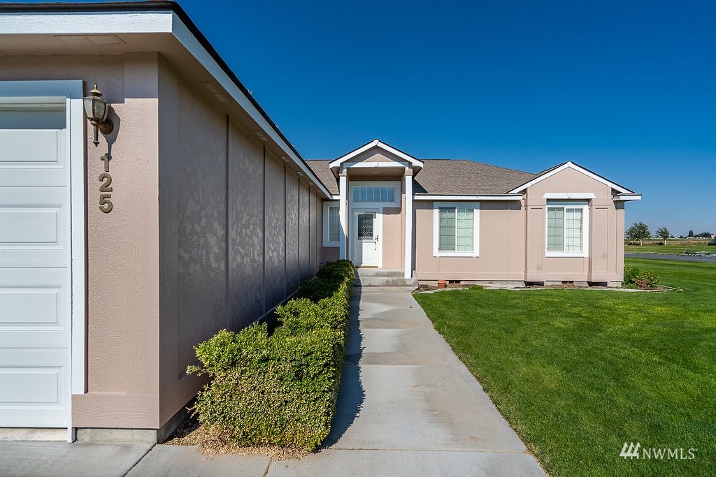 125 Judy Road Northeast Moses Lake, WA 98837 - Photo 1 of 33 Gallery Image 1