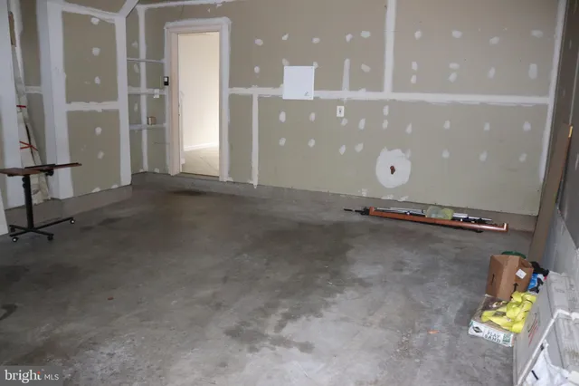 $2,800 | 7643 Tall Pin Oak Drive, Unit 105, Elkridge, MD 21075