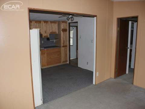 11755 South New Lothrop Road Byron, MI 48418 - Photo 17 of 19 20435272-16.JPG