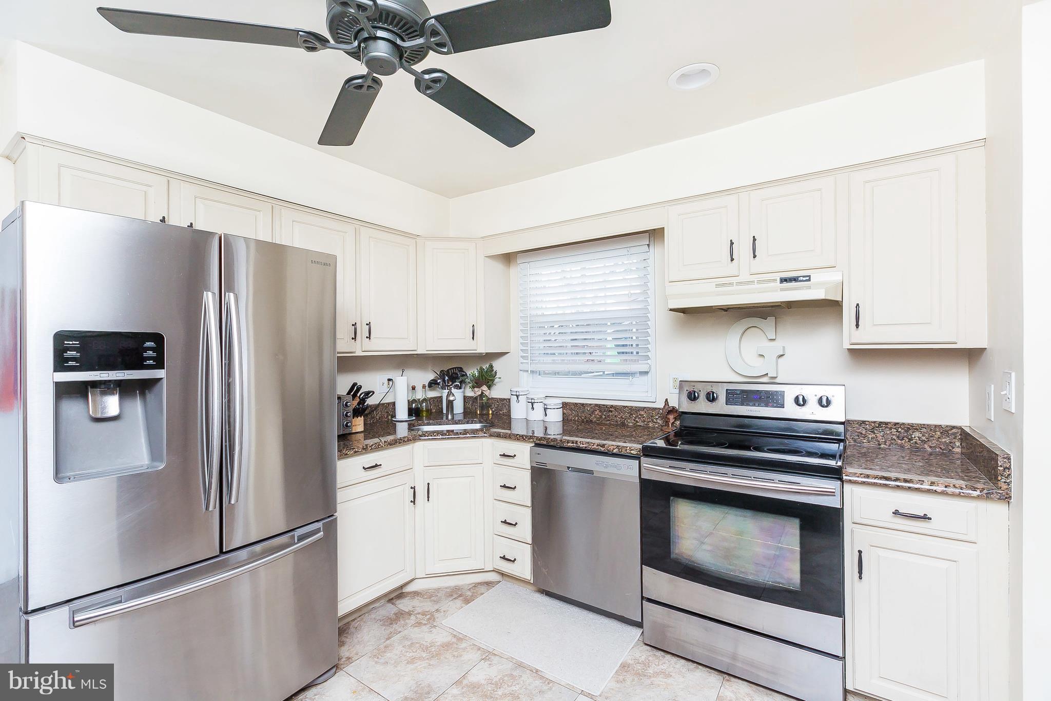 215 Quaker Ridge Road Lutherville-Timonium, MD 21093 - Photo 12 of 46 Gallery Image 12