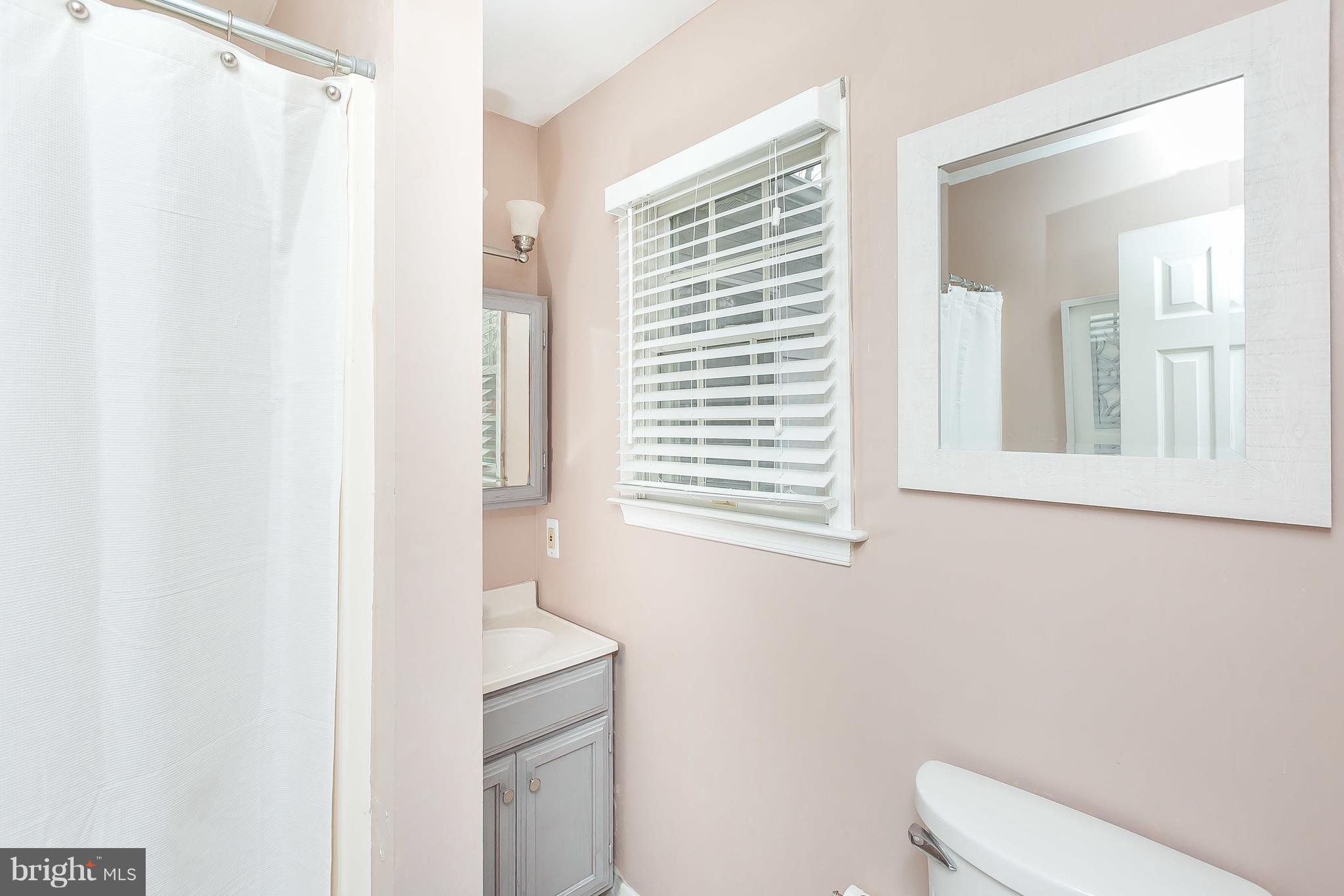 215 Quaker Ridge Road Lutherville-Timonium, MD 21093 - Photo 32 of 46 Gallery Image 32
